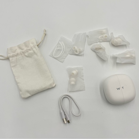 WT2 Plus Translator Apple IOS Android Earpiece Bluetooth Android IOS - Picture 2 of 16